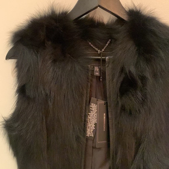 BCBG Maxazria “Estelle” Real Fur Vest - Picture 5 of 7